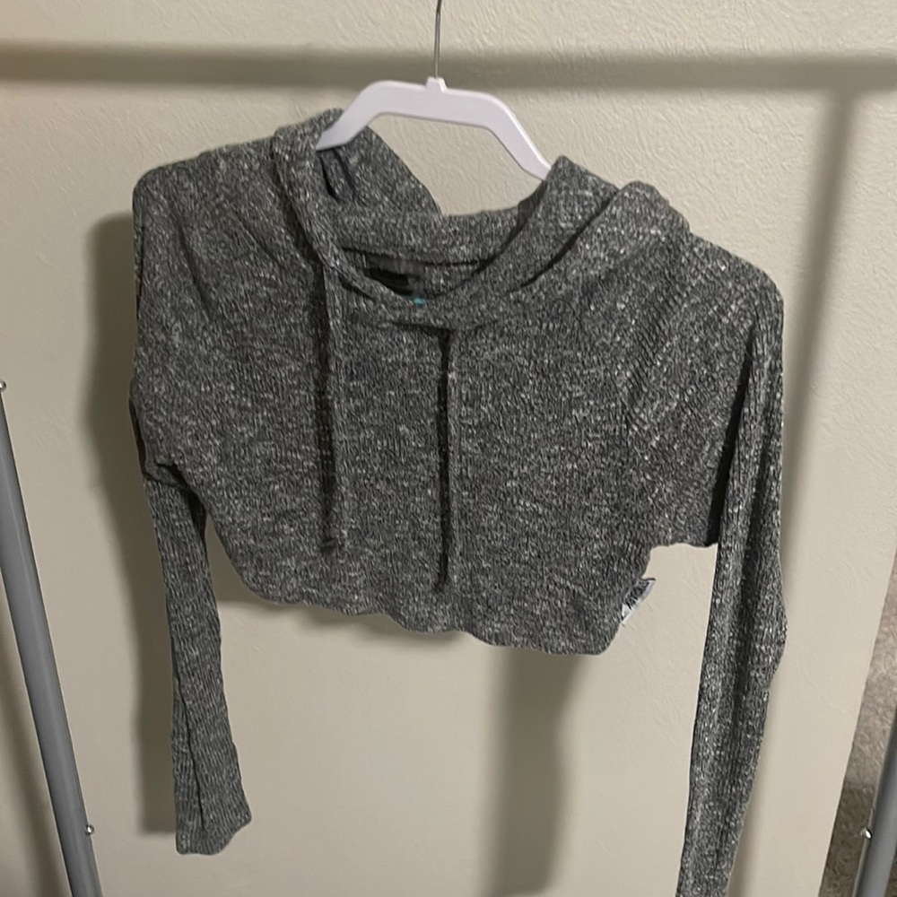 Gym Shark Cropped Sweater with hoodie | Size: Small
